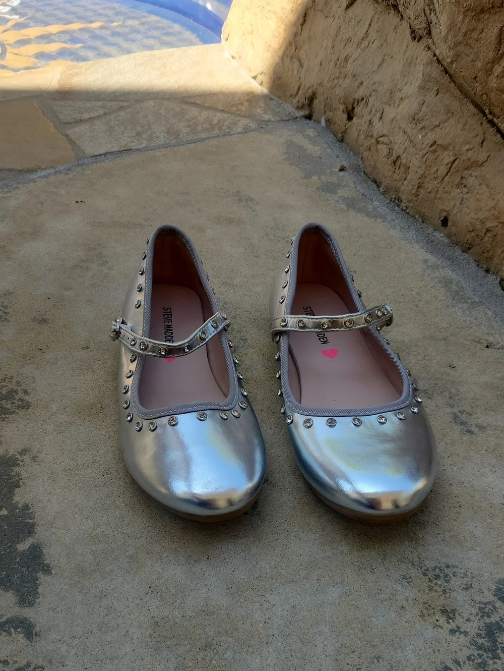Steve Madden Silver Metallic Studded Mary Jane Ballet Flats Size 4